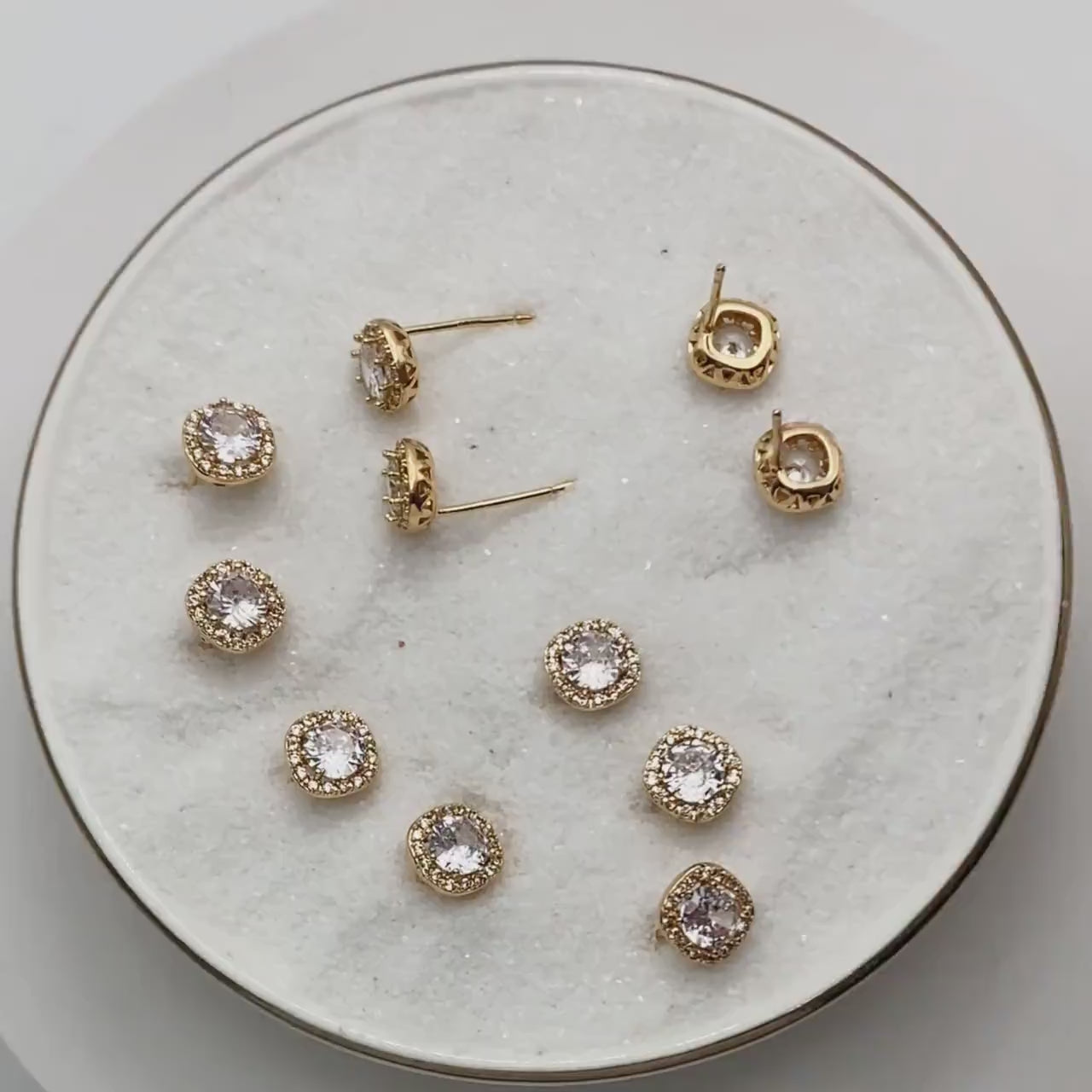 4pcs CZ Pave Round Ear Posts 7.5mm, Gold Plated Brass Stud Earrings (#GB-3363)
