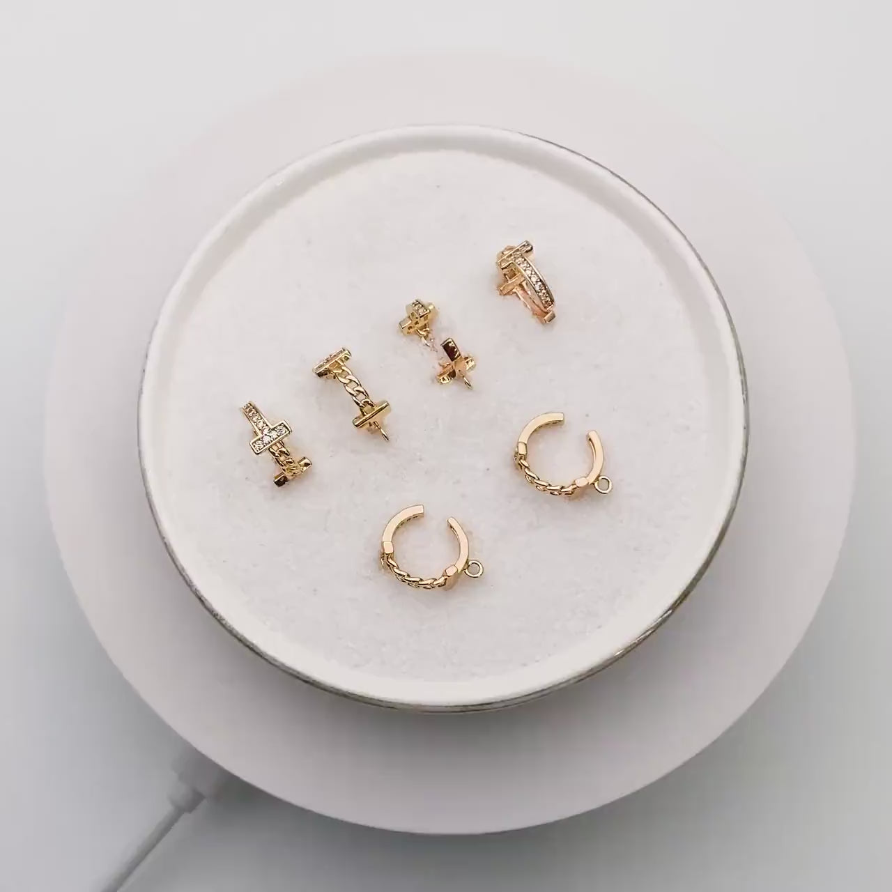 4pcs CZ Pave Ear Cuff, Gold plated Brass, Minimalist Cartilage Earrings, Dainty Earcuff Earring (GB-3767)