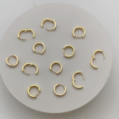 4pcs Gold Enamel Skull Hoop Earrings: 18K Gold Plated Brass Huggies (GB-3717-D)