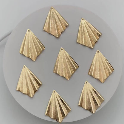 10pcs Gold Rhombus Charm 35x27mm, Gold plated Ribbed Geometric Pendants (GB-3817-L)