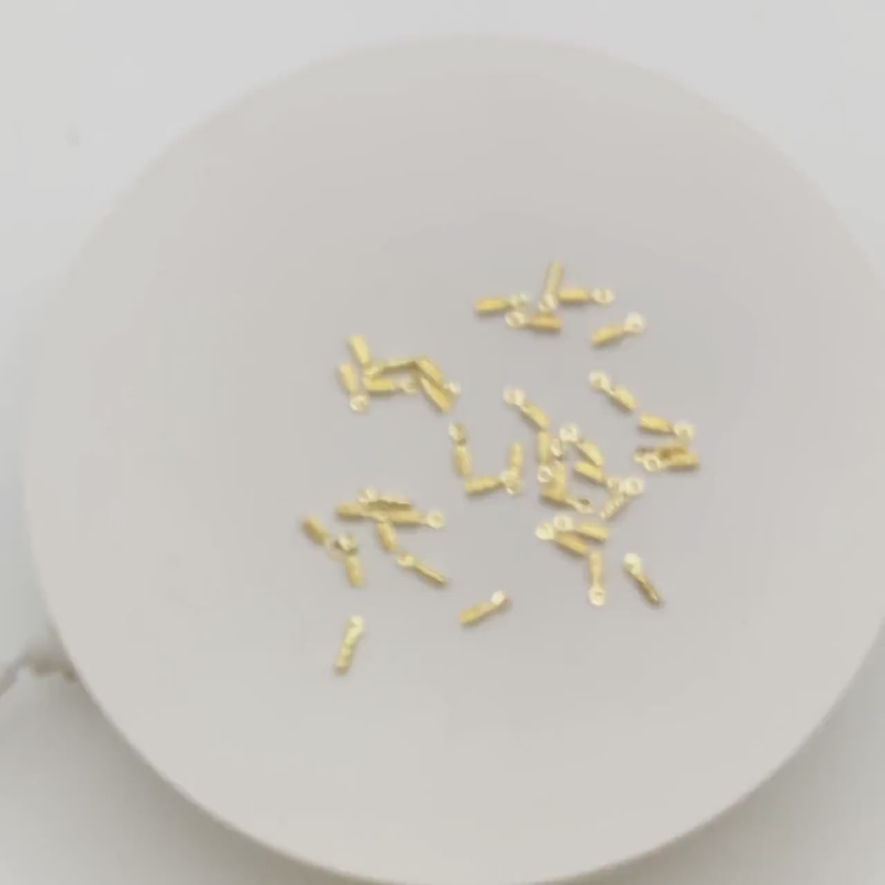 20pcs Tiny Chain End Caps, Gold Chain Crimps, to Finish 1mm or Thinner Cord / Leather/ Chains (GB-2801)