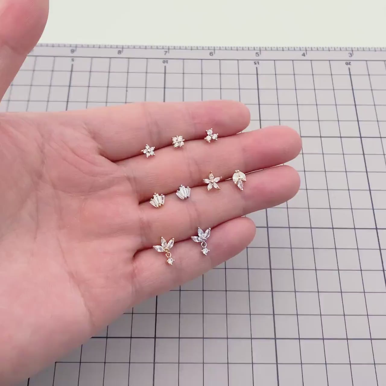 10pcs CZ Pave Flower Ear Posts: 18K Gold Plated Brass Stud Earrings (GB-3395)