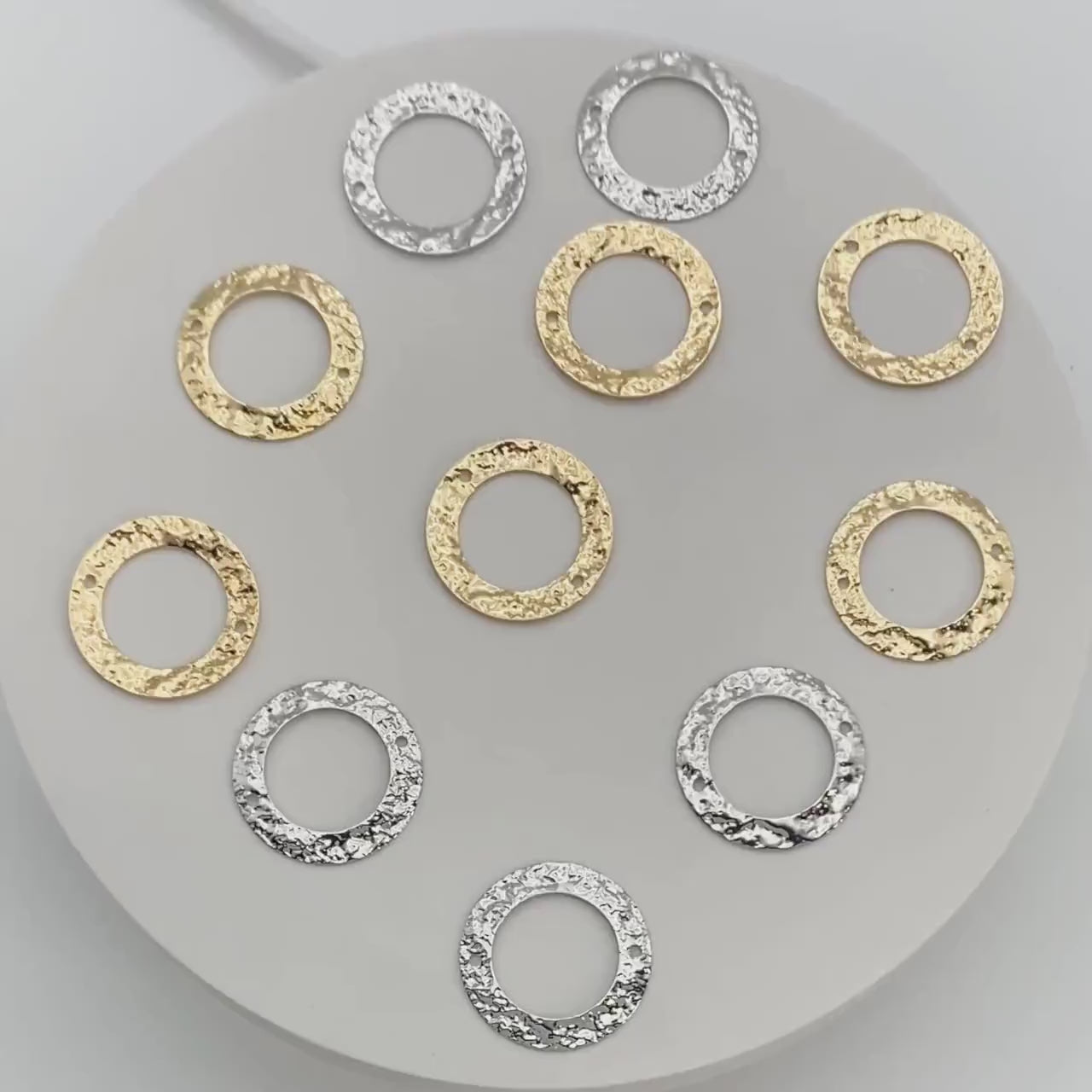 10pcs Gold/ Silver tone Circle Disc Connector Pendant 21mm, Gold/ Rhodium plated Brass Geometric Hammered Charms (GB-1422-A)