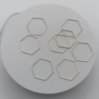 10pcs Gold/ Sliver Hexagon Wire Charms, 18K Gold/ Rhodium plated Brass, Geometric Hoop Pendants (GB-4091)