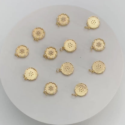 4pcs CZ Pave Gold Snowflake Disc Charms 14mm, 18K Gold plated Brass, Disk Pendants (GB-3486-E)