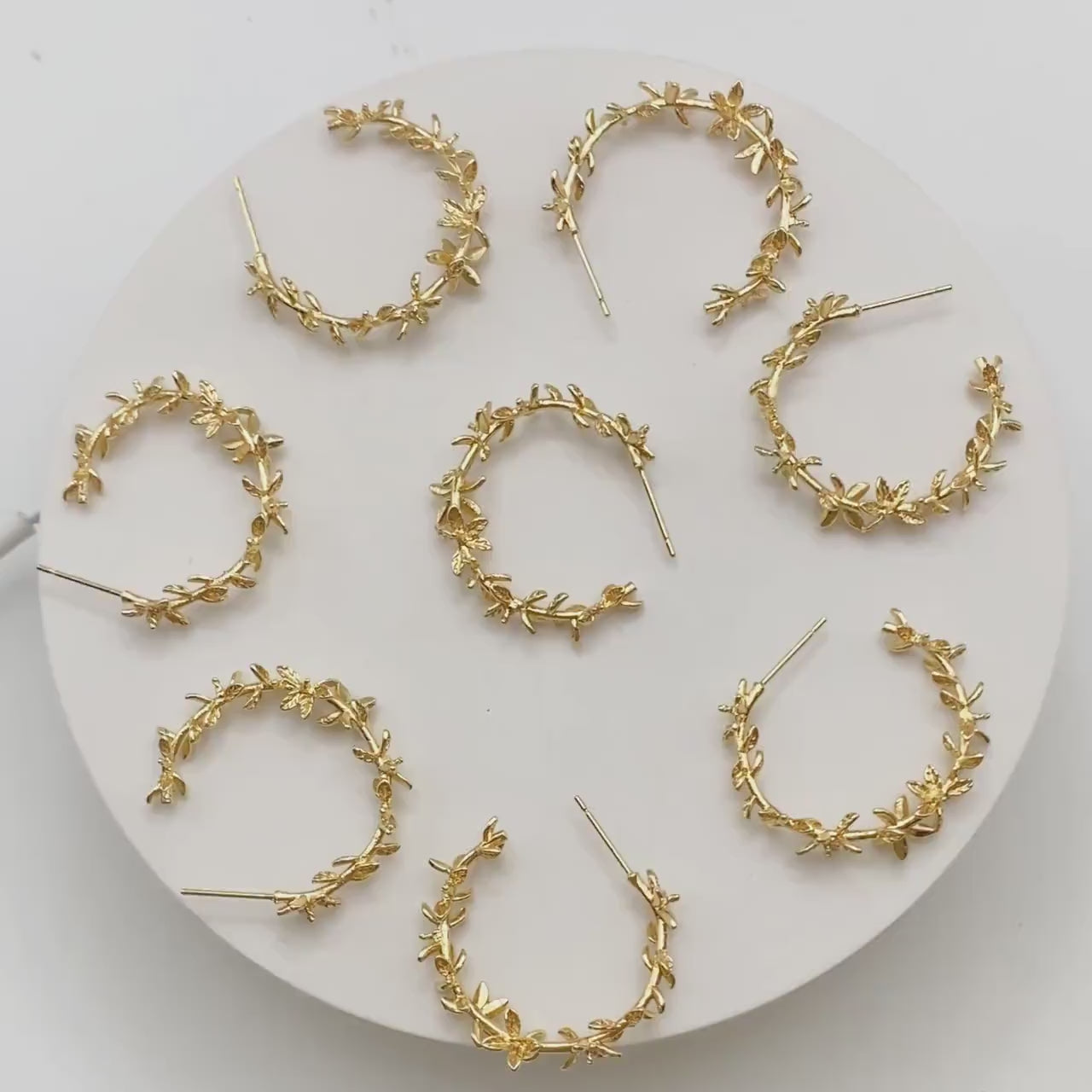 4pcs Dainty Gold Leaf Hoop Stud Earrings, Pearl Earring Mounts, Half Drilled Pearls Earring Settings (GB-4446)