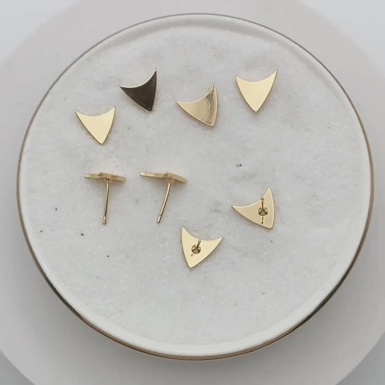 10pcs Gold Arrow Minimalist Earrings, 10mm, Real Gold Plated Brass Geometric Earring Studs (GB-4187)
