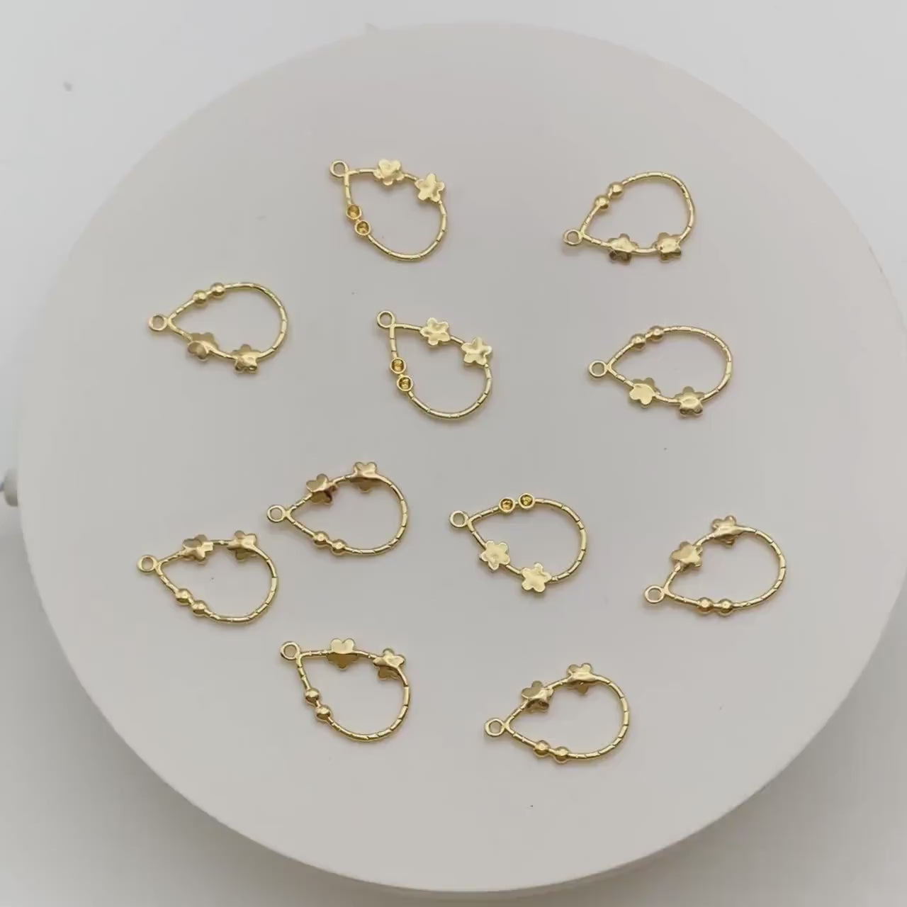 10pcs 18K Gold Flower Teardrop Charms 20x13mm (GB-3190)