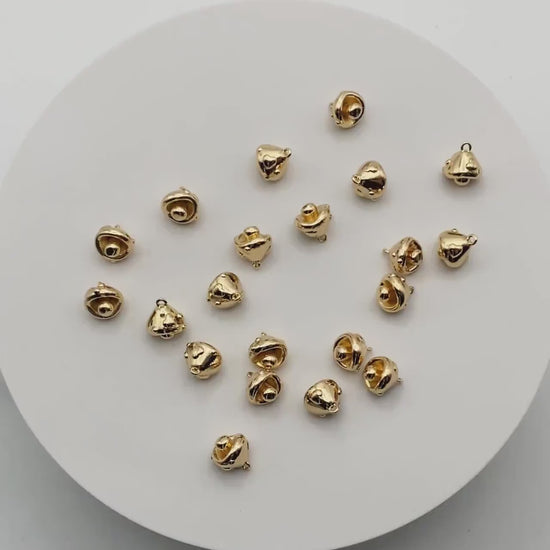 10pcs Gold Heart Mushroom Charm 10x8mm, Real Gold plated Brass Mushroom Pendants (GB-4589-J)