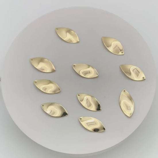 10pcs Gold/ Silver Leaf Charms, Gold/ Rhodium plated Brass, Twist Oval Pendants 23x11mm (GB-981)