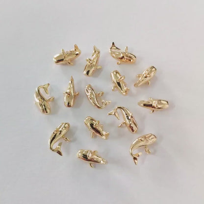 4pcs Gold Whale charm, 3D Whale Charm, Whale pendant (GB-2560-A)