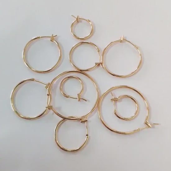 10pcs Gold/ Silver Tone Hoop Earrings, Size 15/ 20/ 25/ 30/ 35/ 40/ 45mm by 1.5mm Thick, Huggie Minimalist Earrings (GB-2812)