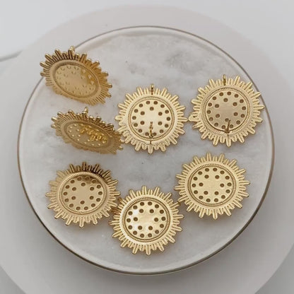 4pcs Gold Sun Earring with Loop, 25mm, Real Gold Plated Brass, Flower Stud Earrings  (#GB-3166)