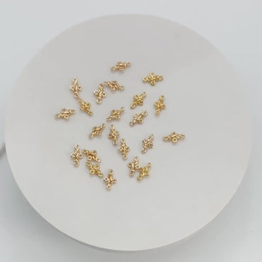 10pcs Gold Knot Link, Earring Connectors, Necklace Pendants, Gold plated Brass (GB-2158)