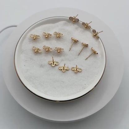 10pcs CZ pave Gold Bee Earrings 7x10mm, Real Gold Plated Brass Stud Earrings (GB-3896-C)