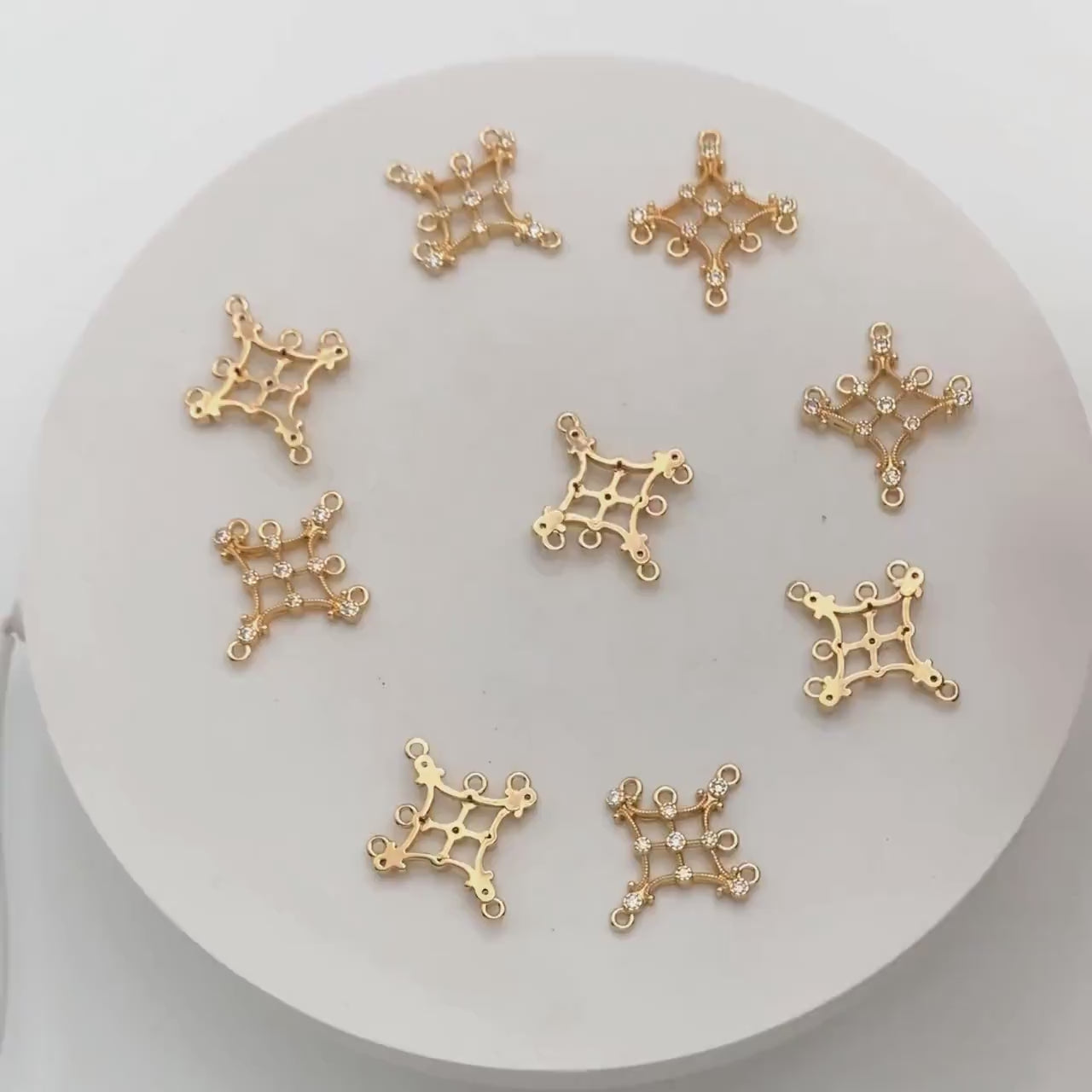 4pcs CZ Pave Gold Rhombus Charm Connectors, 18K Gold plated Brass,  Geometric Pendants (GB-4424)