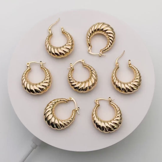4pcs Gold U-Shaped Earrings 29x25mm, Real Gold plated Brass, Minimalist Hoop Earrings (GB-3762)
